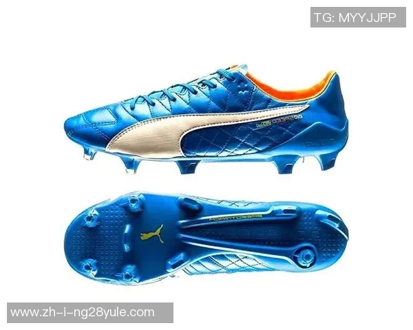 国际球星足球鞋设计师揭秘:如何为顶级球员打造专属性能与风格的完美结合 国际球星足球鞋设计师揭秘:如何为顶级球员打造专属性能与风格的完美结合